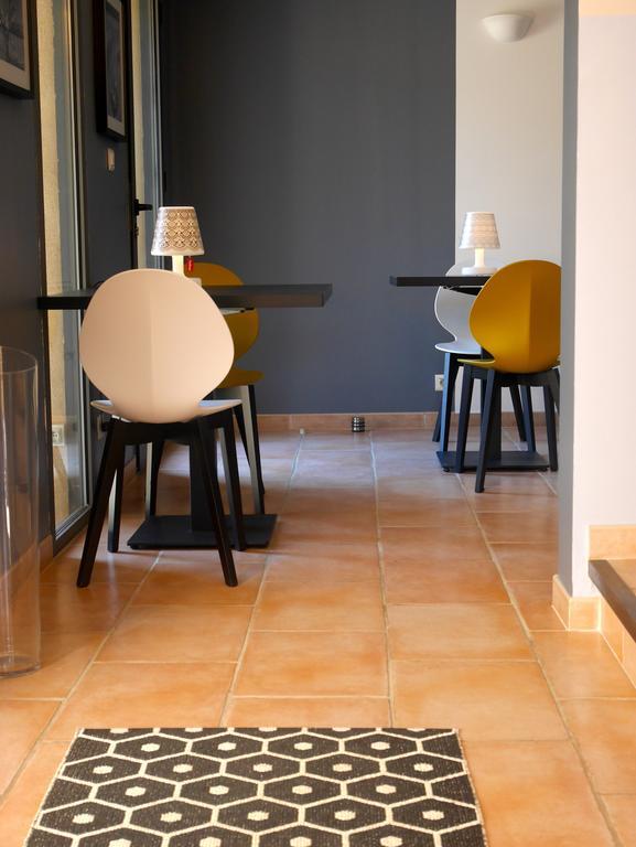 Le Relais D'Angelique Bed and Breakfast Lunel  Exteriör bild