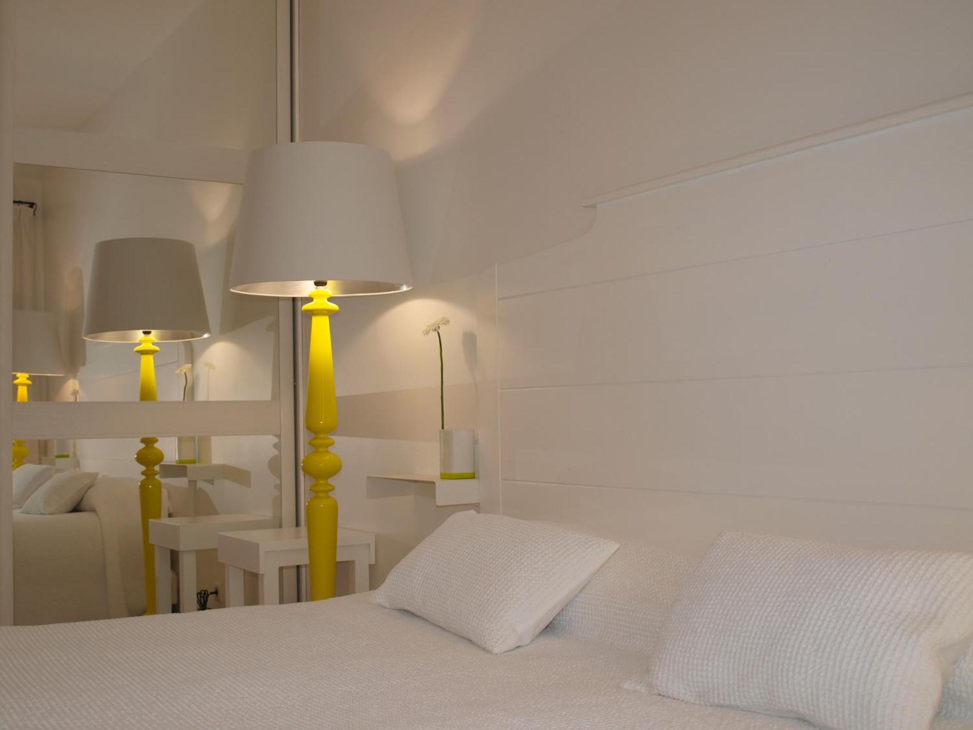 Le Relais D'Angelique Bed and Breakfast Lunel  Exteriör bild