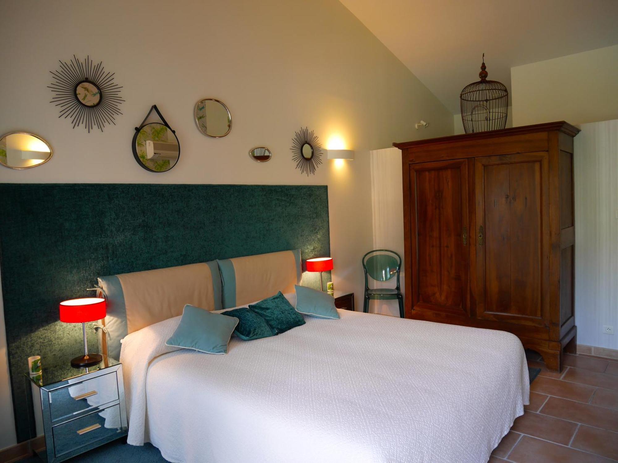 Le Relais D'Angelique Bed and Breakfast Lunel  Rum bild