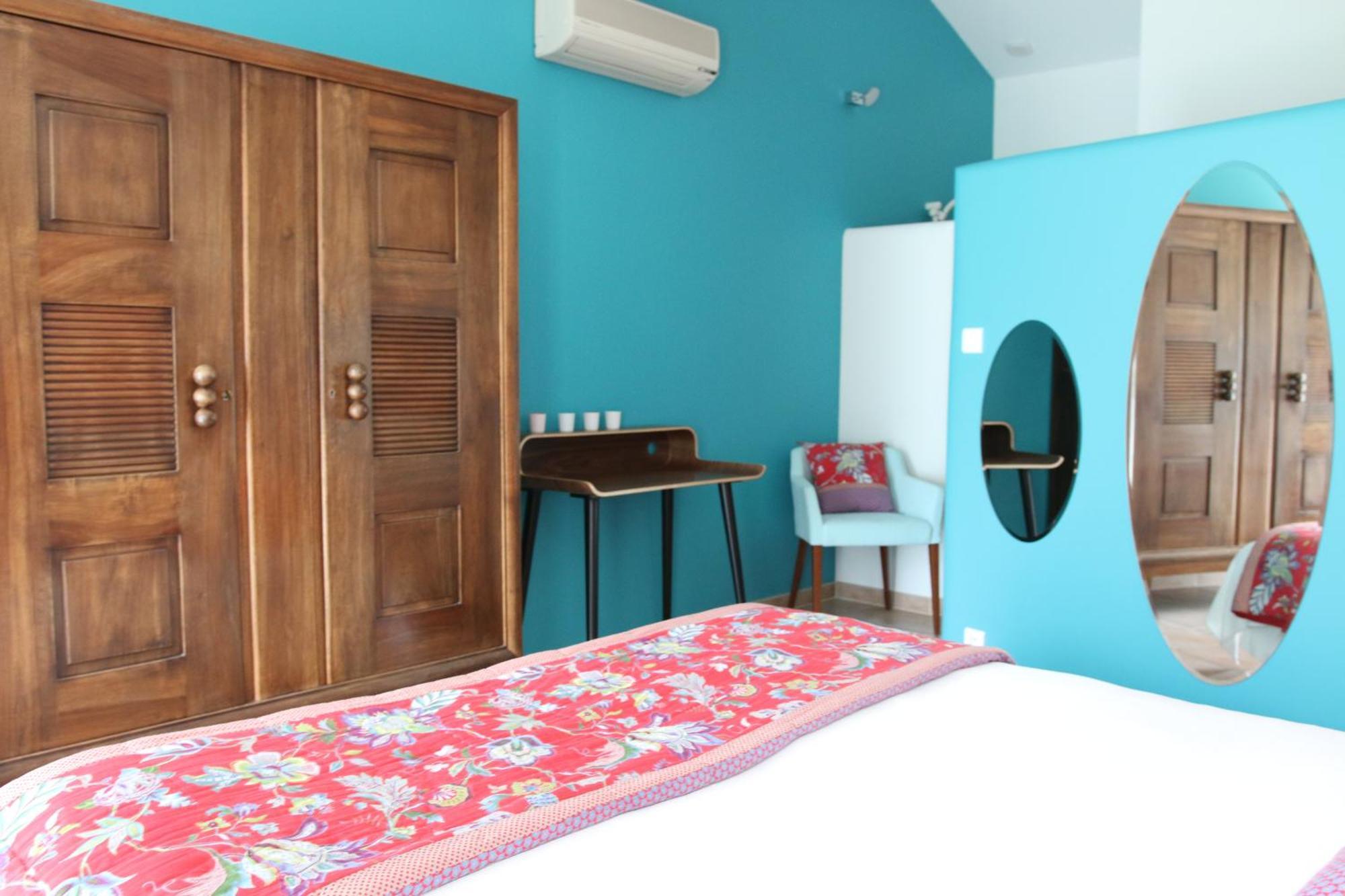 Le Relais D'Angelique Bed and Breakfast Lunel  Rum bild