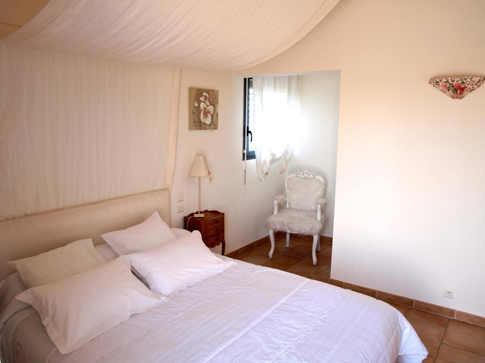 Le Relais D'Angelique Bed and Breakfast Lunel  Rum bild
